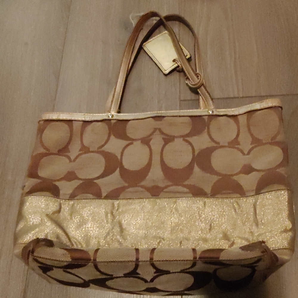 Authentic coach purse $10